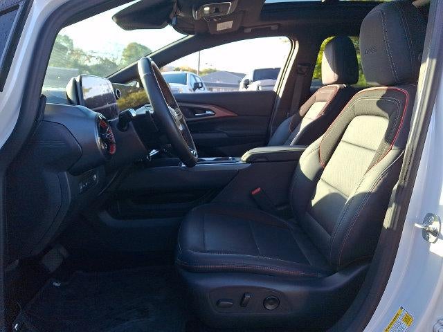 Used 2025 Chevrolet Equinox EV RS with VIN 3GN7DSRRXSS134534 for sale in Pawling, NY