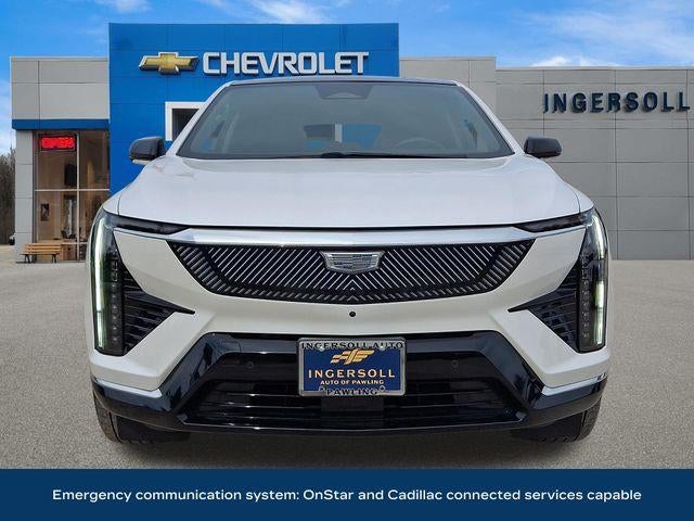 2025 Cadillac OPTIQ Luxury 2