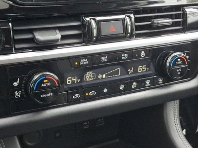 2023 Nissan Pathfinder Platinum 4WD