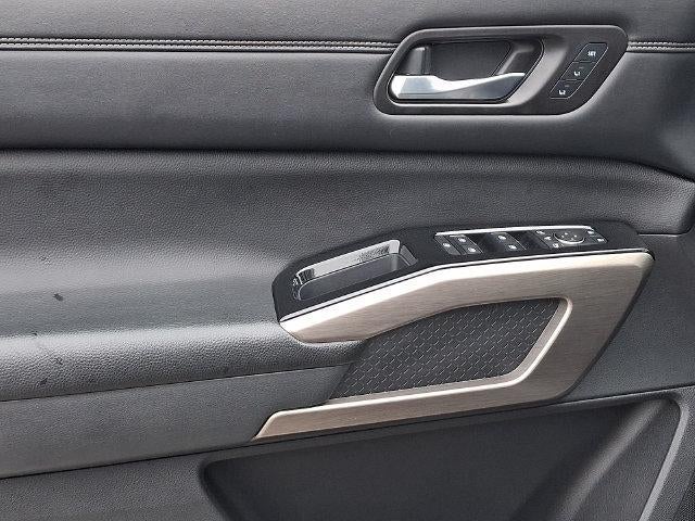 2023 Nissan Pathfinder Platinum 4WD