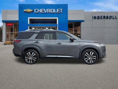 2023 Nissan Pathfinder Platinum 4WD