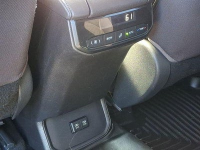 2020 Toyota Highlander LE