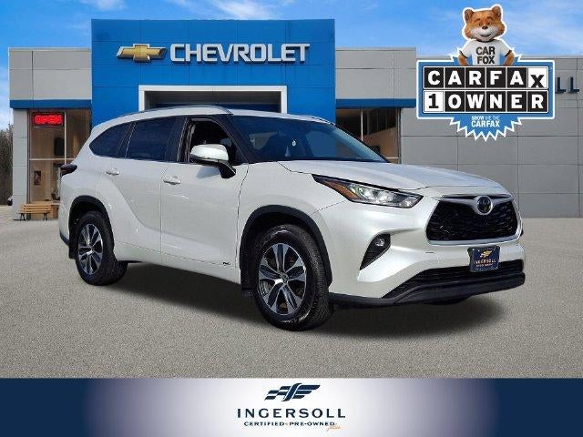 2025 Toyota Highlander XLE
