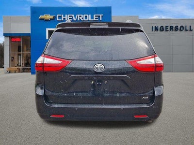 2015 Toyota Sienna XLE