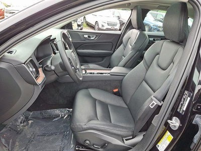 2024 Volvo S60 Plus Dark Theme