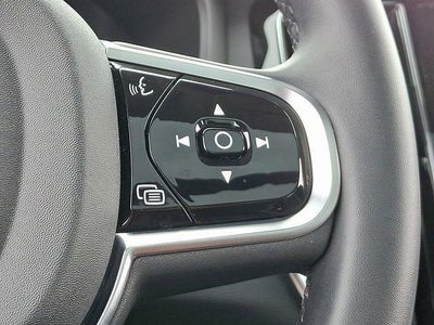 2024 Volvo S60 Plus Dark Theme