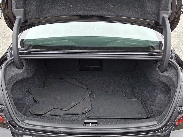 2024 Volvo S60 Plus Dark Theme