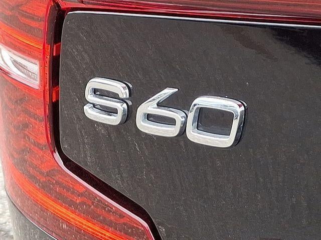 2024 Volvo S60 Plus Dark Theme