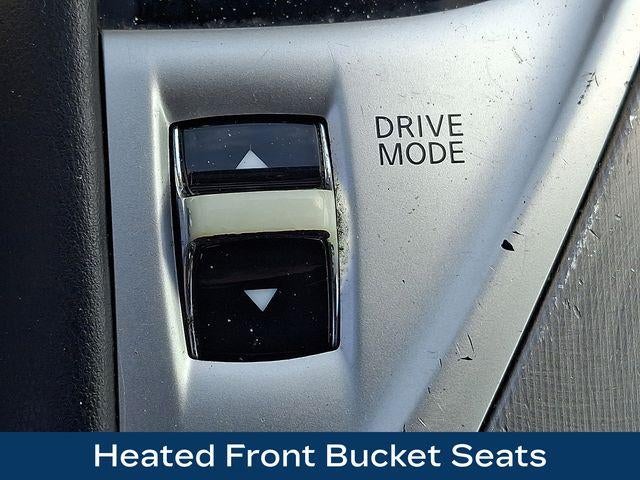 2021 INFINITI Q60 LUXE AWD