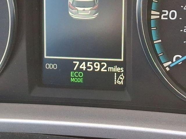 2017 Toyota RAV4 Hybrid XLE