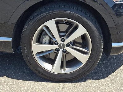 2023 Genesis GV80 Base