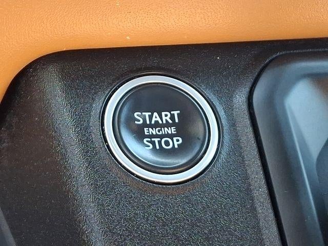 2023 Land Rover Defender 110 X-Dynamic SE