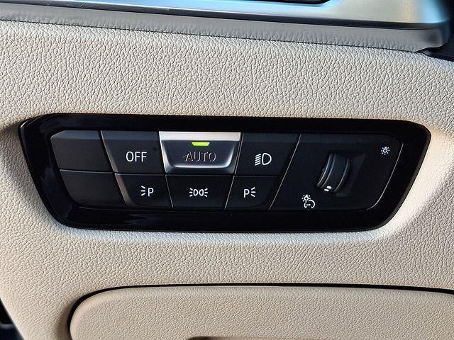 2019 BMW 330i xDrive