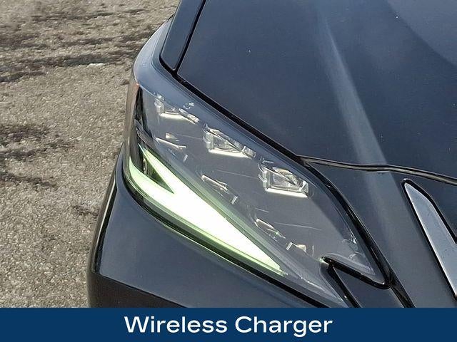 2023 Lexus ES 350 F SPORT Handling