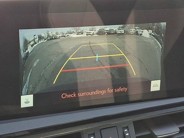 2023 Lexus ES 350 F SPORT Handling