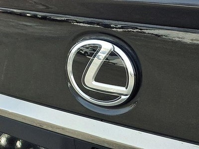 2023 Lexus ES 350 F SPORT Handling