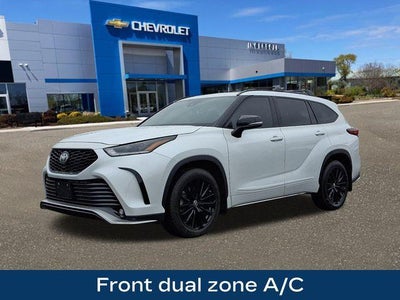 2023 Toyota Highlander XSE