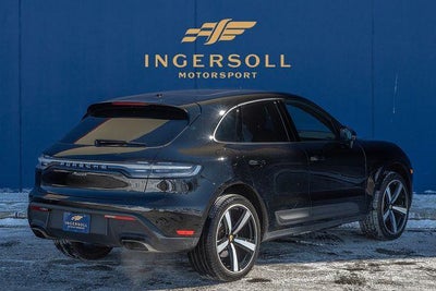 2023 Porsche Macan Base