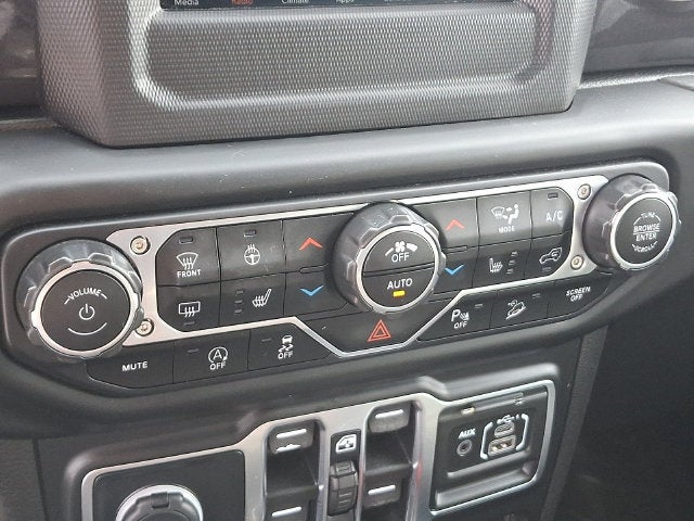 2021 Jeep Wrangler Unlimited Sahara Altitude 4x4