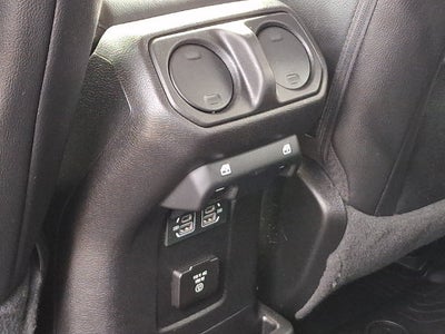2021 Jeep Wrangler Unlimited Sahara Altitude 4x4