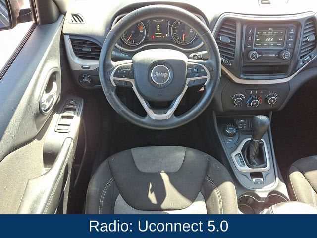 2016 Jeep Cherokee Sport
