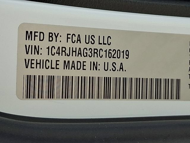 2024 Jeep Grand Cherokee Laredo