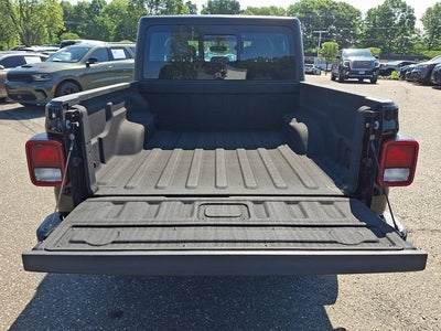 2022 Jeep Gladiator Sport 4x4