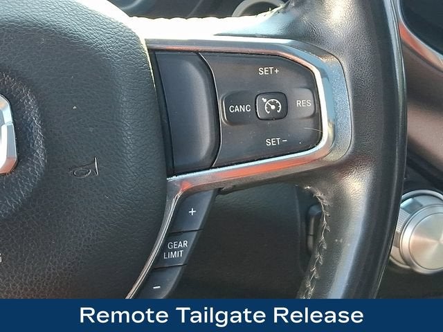 2022 RAM 1500 Laramie Crew Cab 4x4 5'7" Box