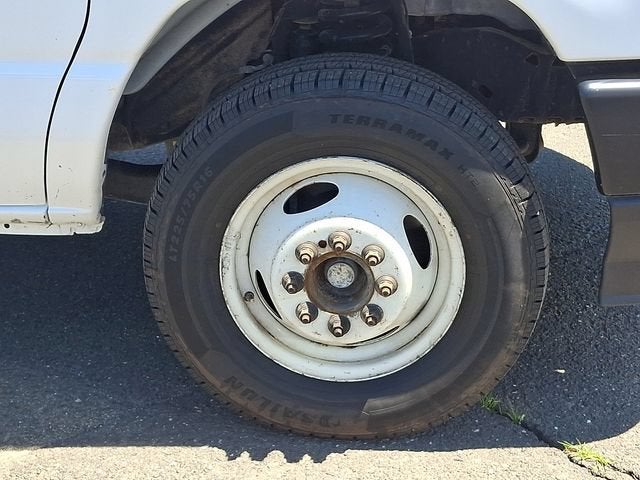 2024 Ford E-Series Cutaway E-450 DRW 158" WB