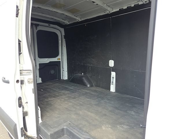 2024 Ford Transit Cargo Van T-250 148" Med Rf 9070 GVWR RWD