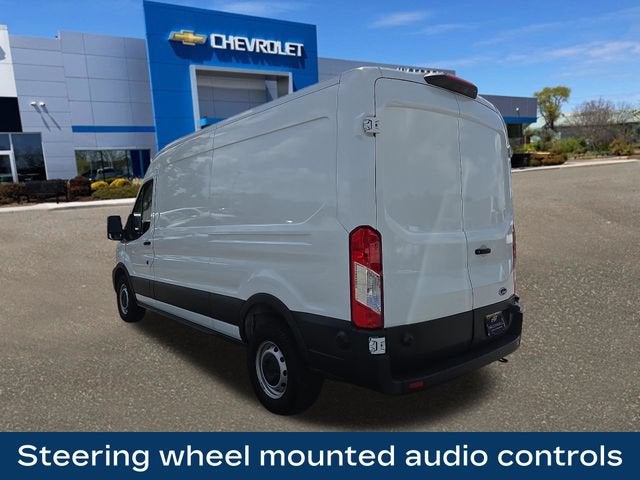 2024 Ford Transit Cargo Van T-250 148" Med Rf 9070 GVWR RWD
