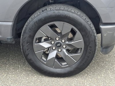 2023 Ford F-150 Lightning LARIAT