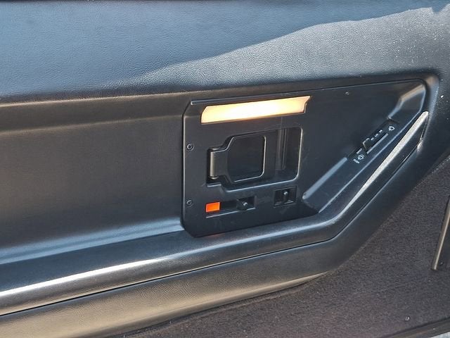 1989 Chevrolet Corvette CORVETTE 2DR CONVERTIBLE