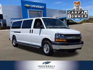 2025 Chevrolet Express Passenger 1LT