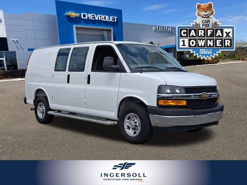 2025 Chevrolet Express Cargo WT