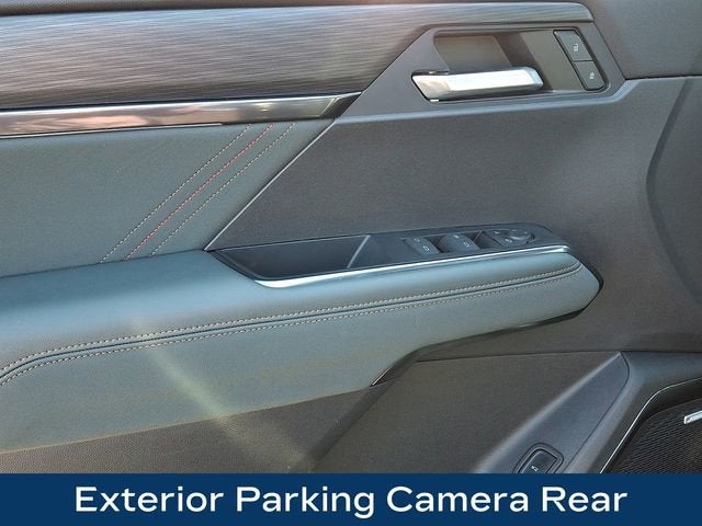 2024 GMC Acadia AT4