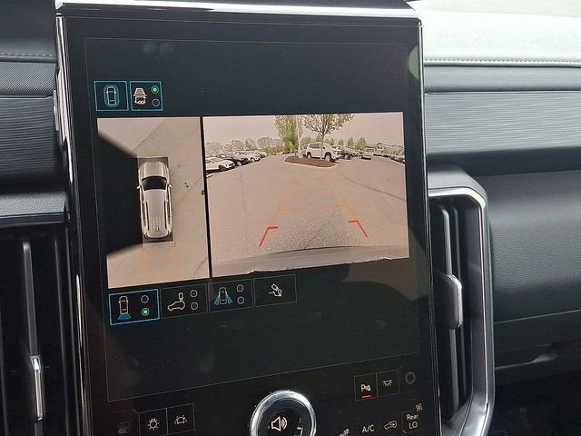 2025 GMC Acadia AT4