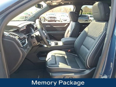 2025 GMC Acadia Denali