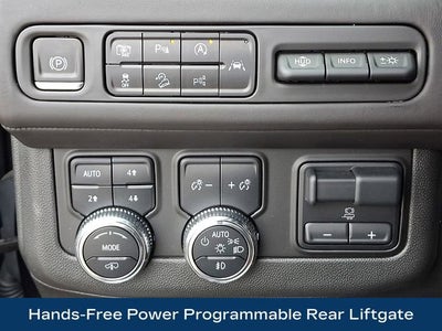 2024 GMC Yukon XL Denali Ultimate