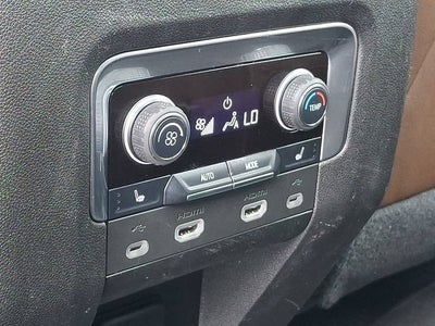 2021 Chevrolet Suburban High Country