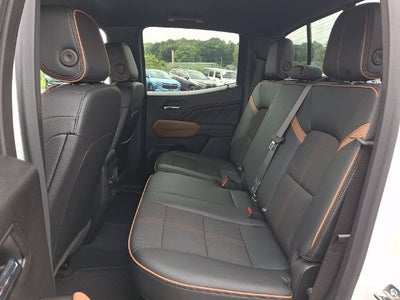 2025 GMC Canyon AT4