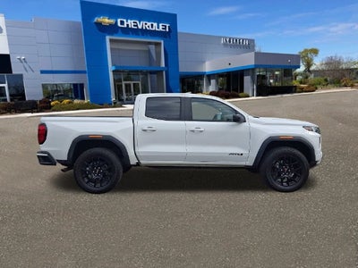 2025 GMC Canyon AT4
