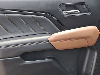 2024 GMC Canyon AT4