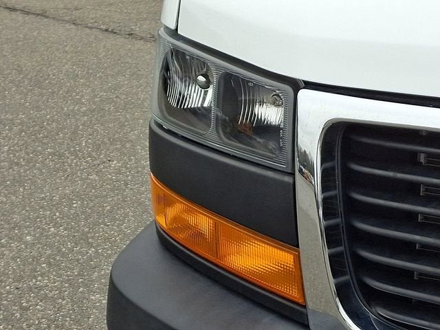 2024 GMC Savana Cargo 2500 Work Van