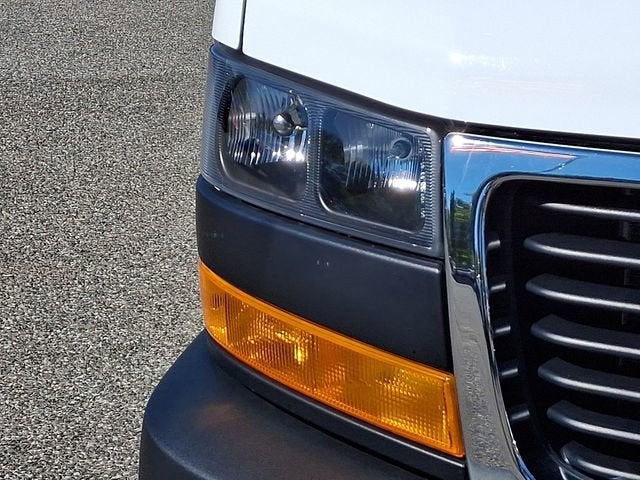 2025 GMC Savana Cargo Work Van