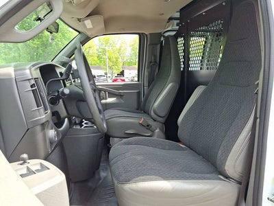 2025 GMC Savana Cargo Work Van
