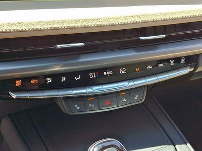 2024 Cadillac XT4 Luxury