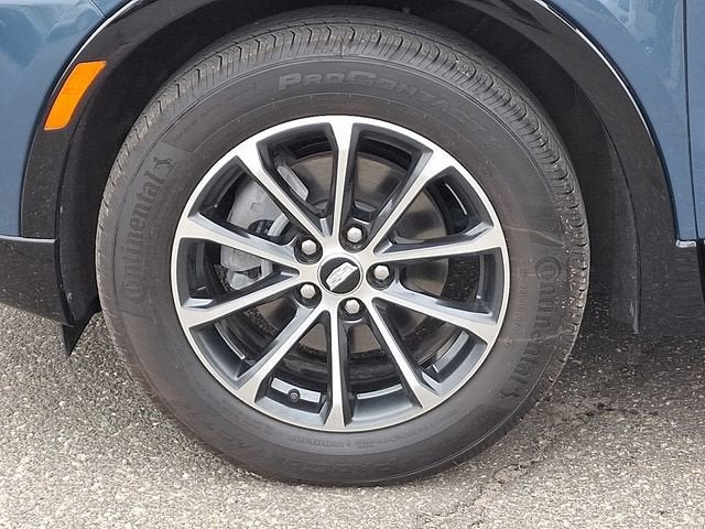 2025 Cadillac XT4 Sport