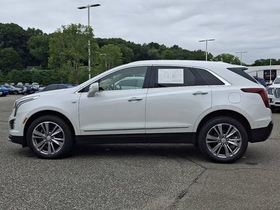 2022 Cadillac XT5 Premium Luxury