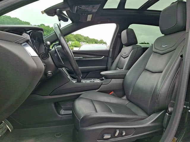 2021 Cadillac XT5 AWD Sport